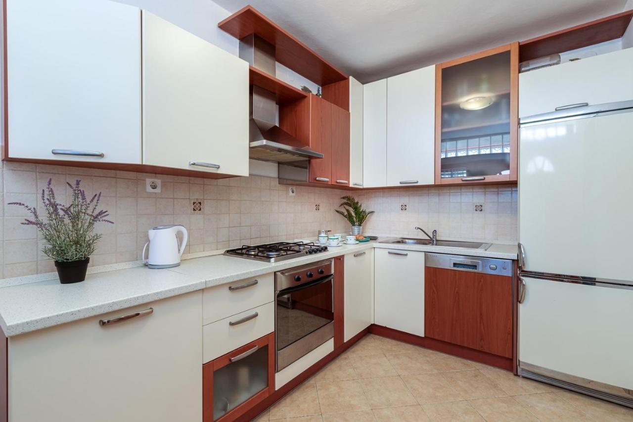 זמברטיה Apartment Sonja מראה חיצוני תמונה